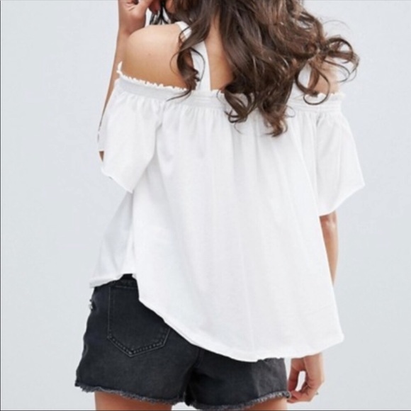 Free People We the Free white cold shoulder size S - Picture 2 of 8